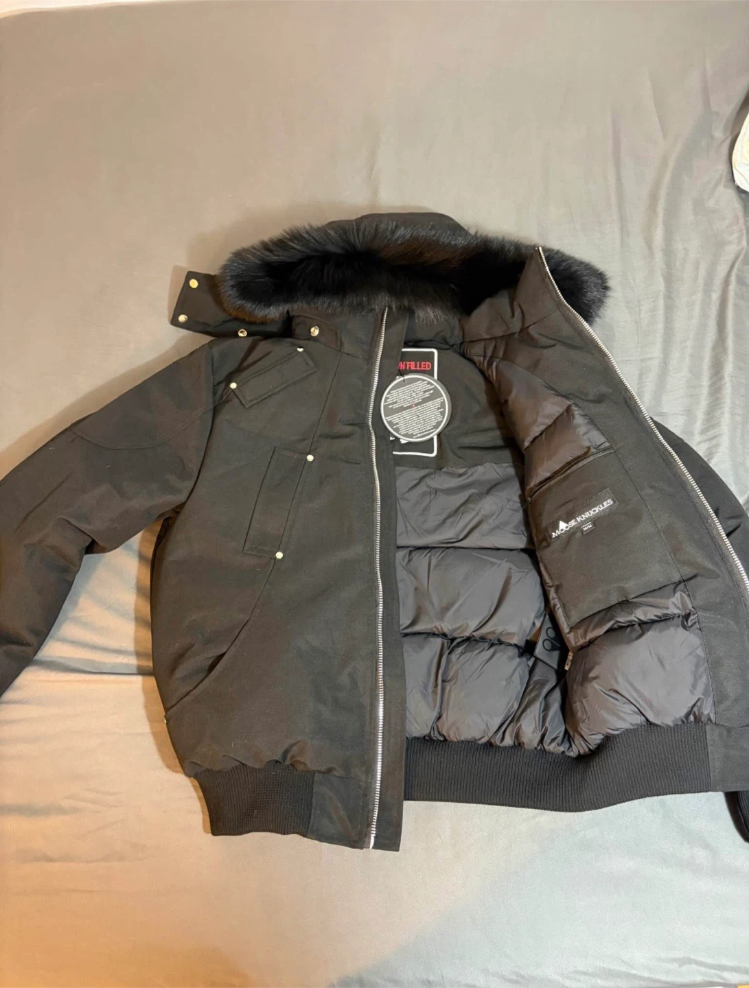 Moose Knuckles Down Jacket - Black - Size Medium - photo 2