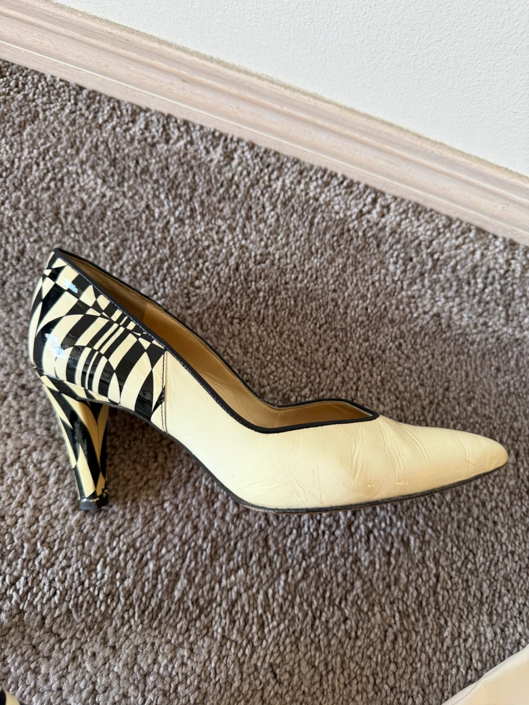 Peter Kaiser Leather Heels - photo 2