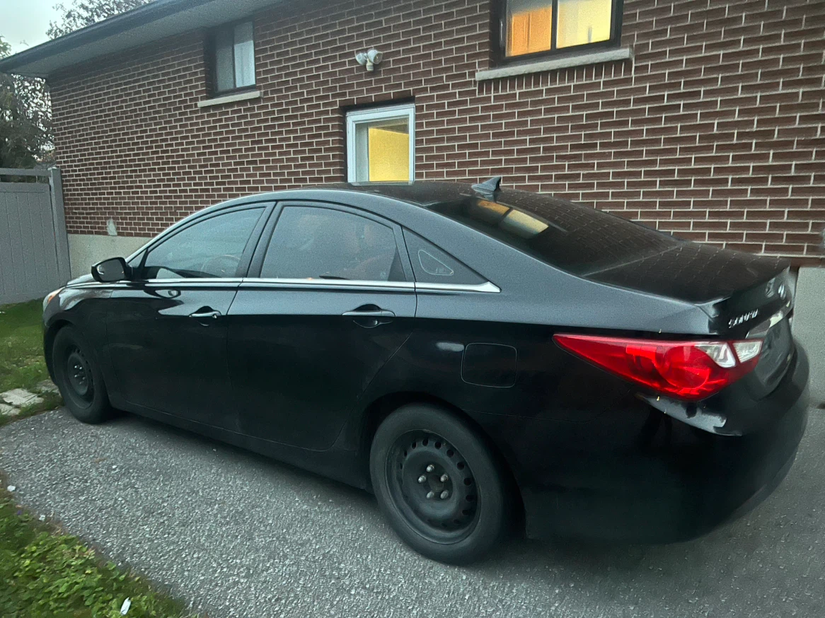 2013 Hyundai Sonata - photo 2