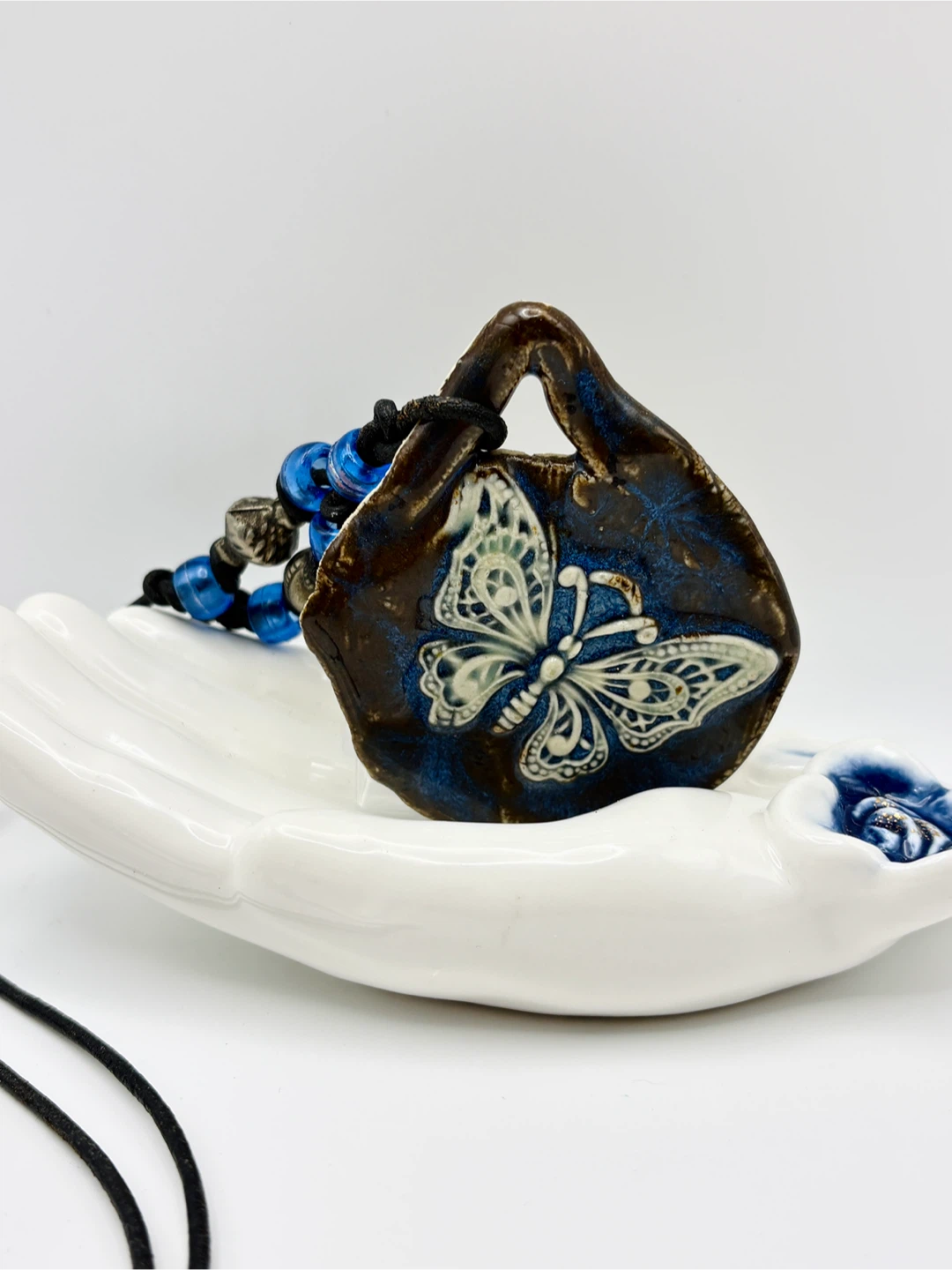 Vintage Renata Podlog Ceramic Butterfly Pendant Necklace