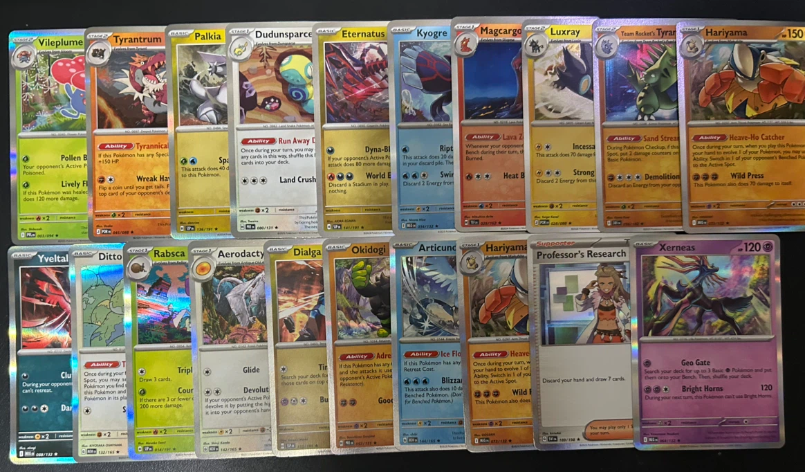 Pokémon card lot - photo 3