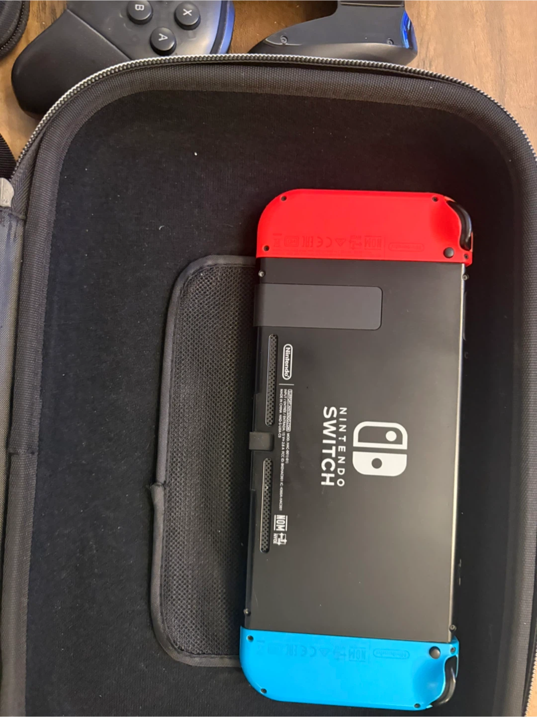 Nintendo Switch Console with Tomtoc Case and Extras - photo 4