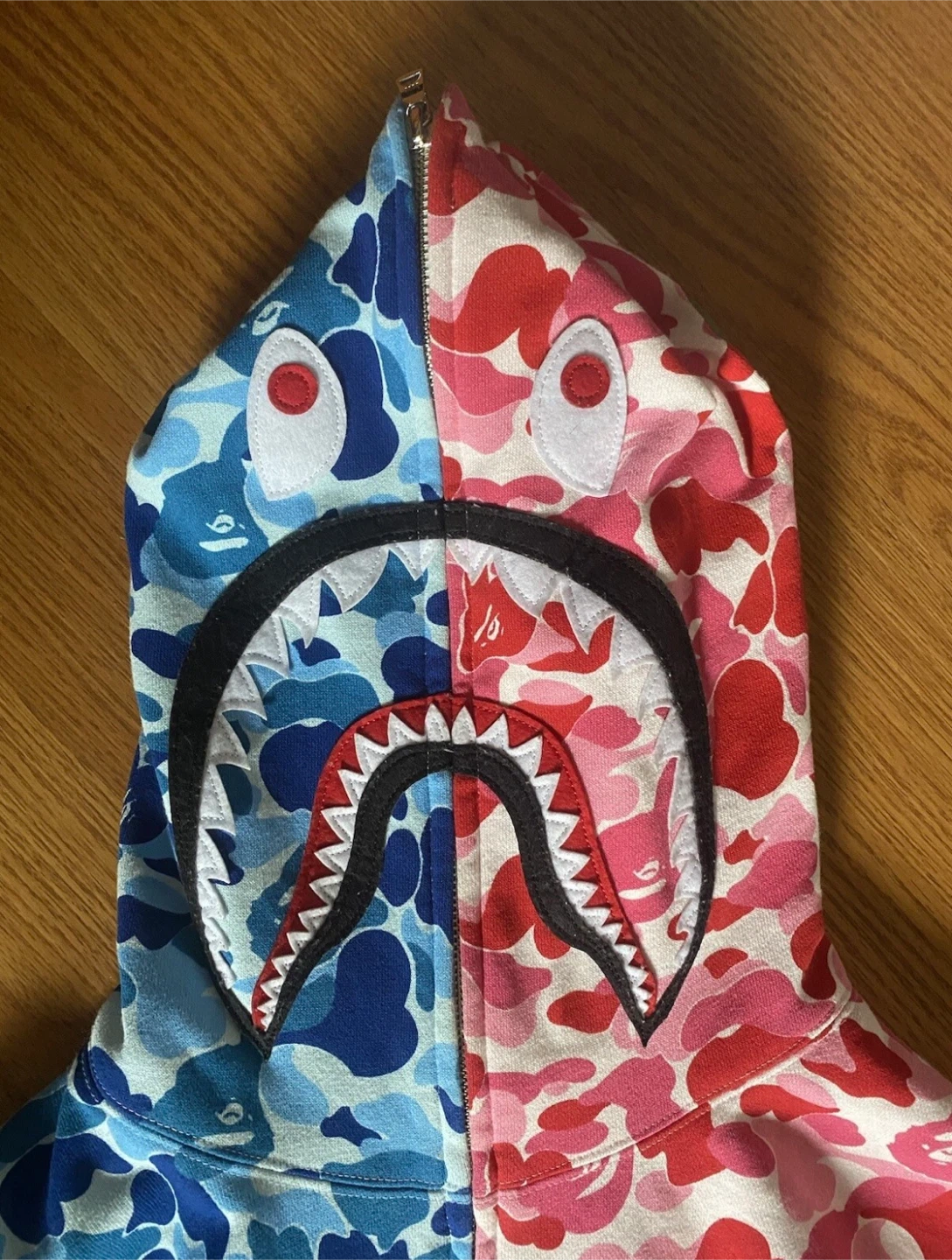 A Bathing Ape Shark Hoodie Size Large - photo 3