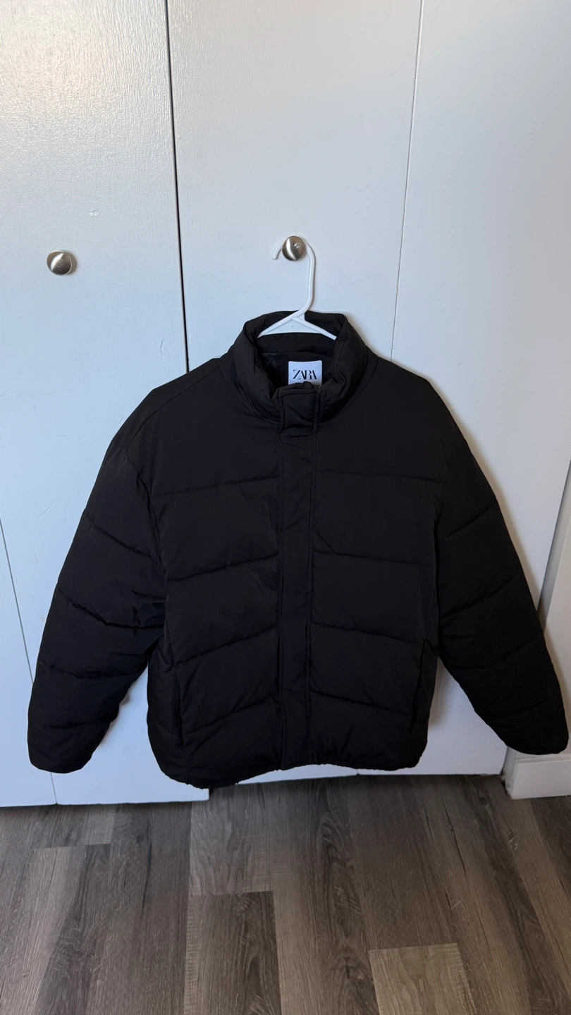 Size M Men’s Zara Black Puffer Jacket