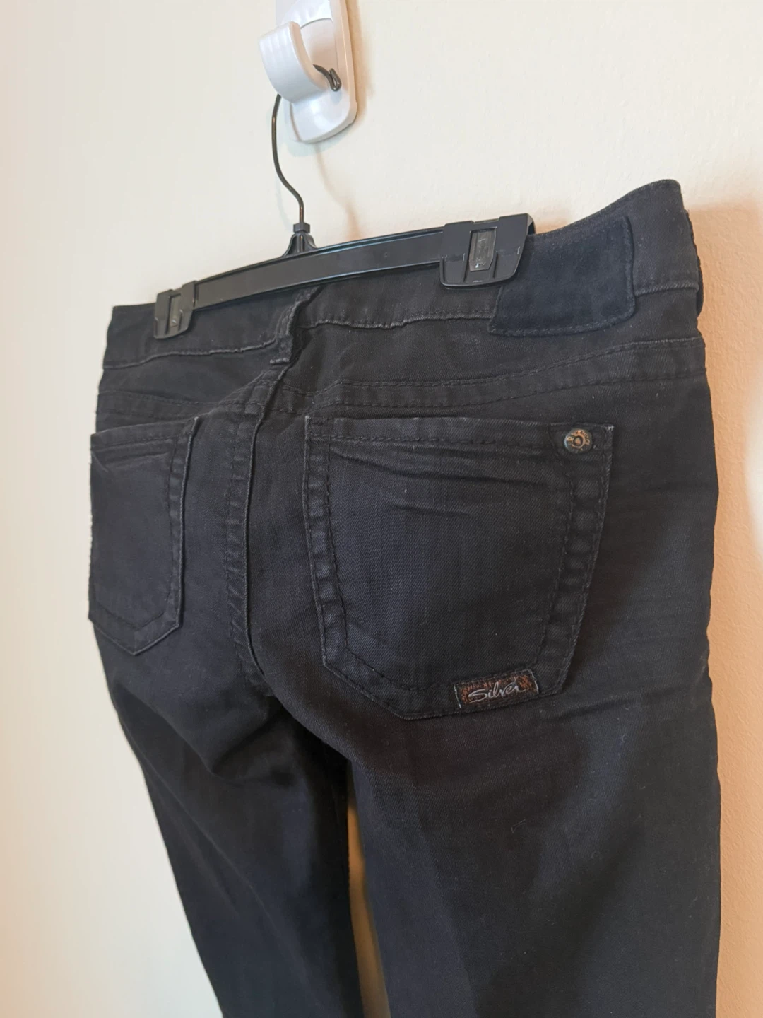 Silver slim black jeans - women’s sz 29 - photo 4