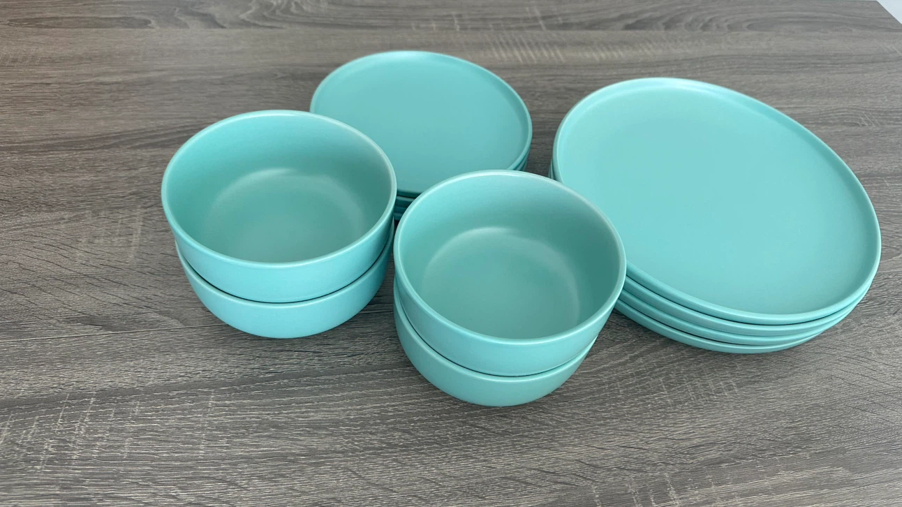 12-Piece Stoneware Dinnerware Set - Service for 4