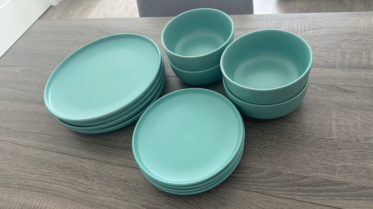 12-Piece Stoneware Dinnerware Set - Service for 4 - photo 2