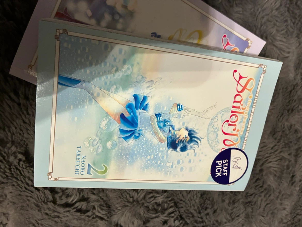 Pretty Guardian Sailor Moon Manga Collection (7 Books) - photo 3
