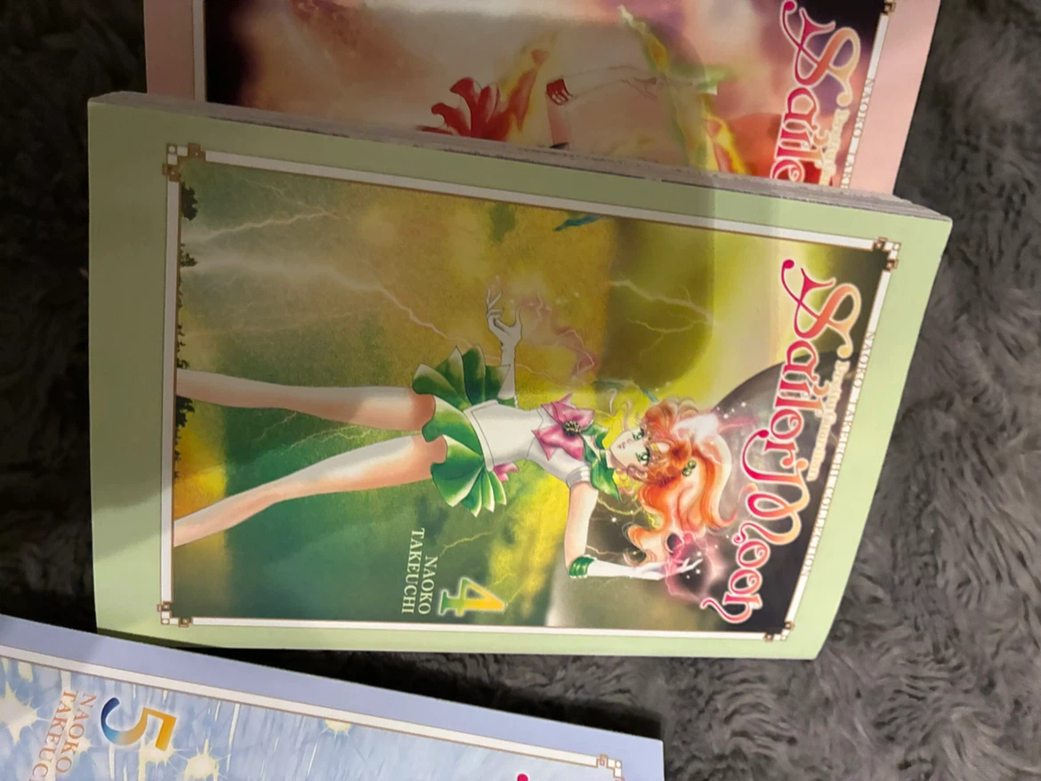 Pretty Guardian Sailor Moon Manga Collection (7 Books) - photo 5