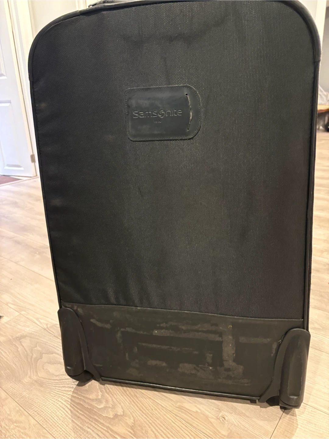 Samsonite Black Suitcase - photo 3