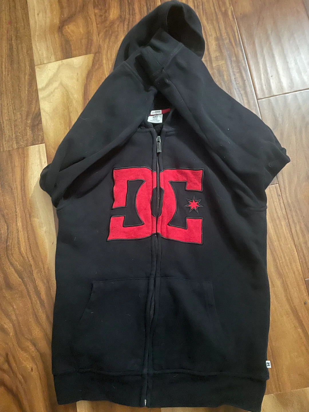 Dc sweater