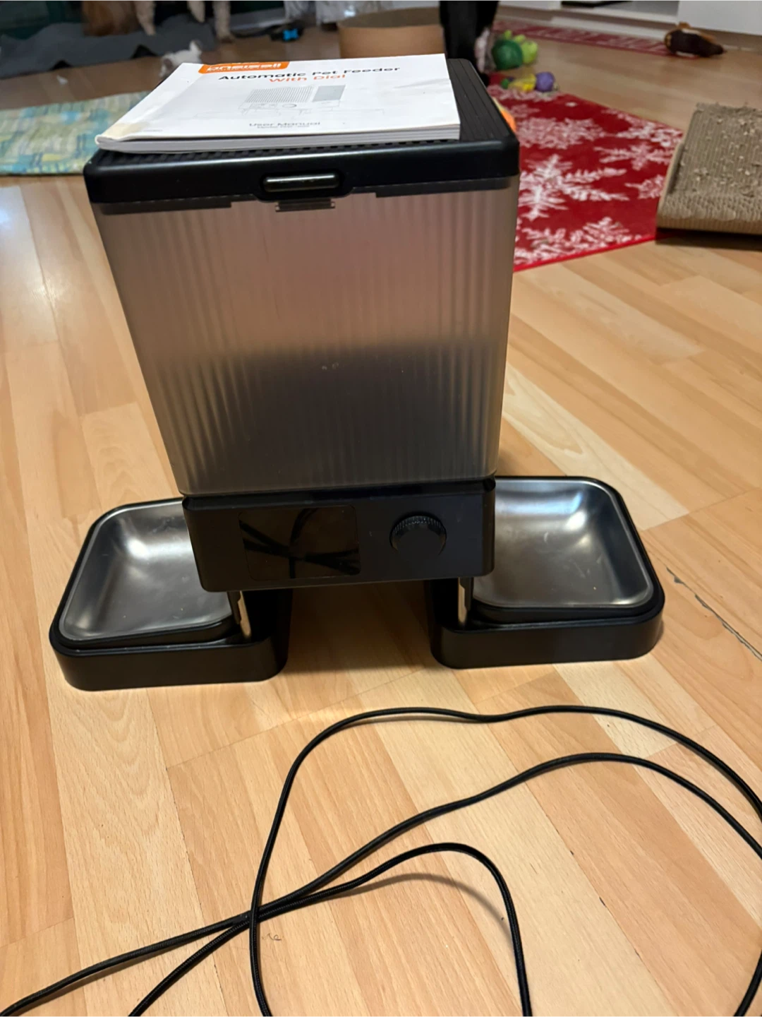 Oneisall Automatic Pet Feeder with Dial - photo 3