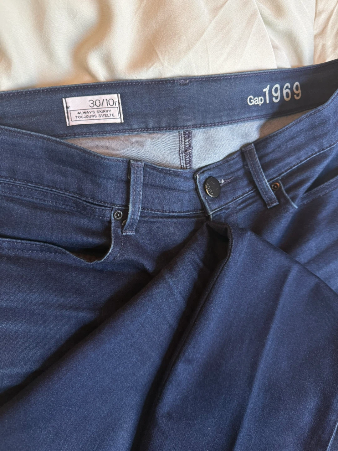 Gap women’s indigo skinny jeans - sz30 - photo 4