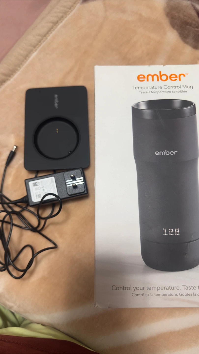 Ember mug charger, and cable