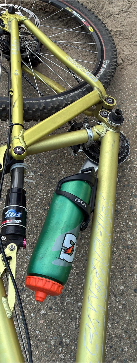 Santa Cruz Blur Mountain Bike - photo 4
