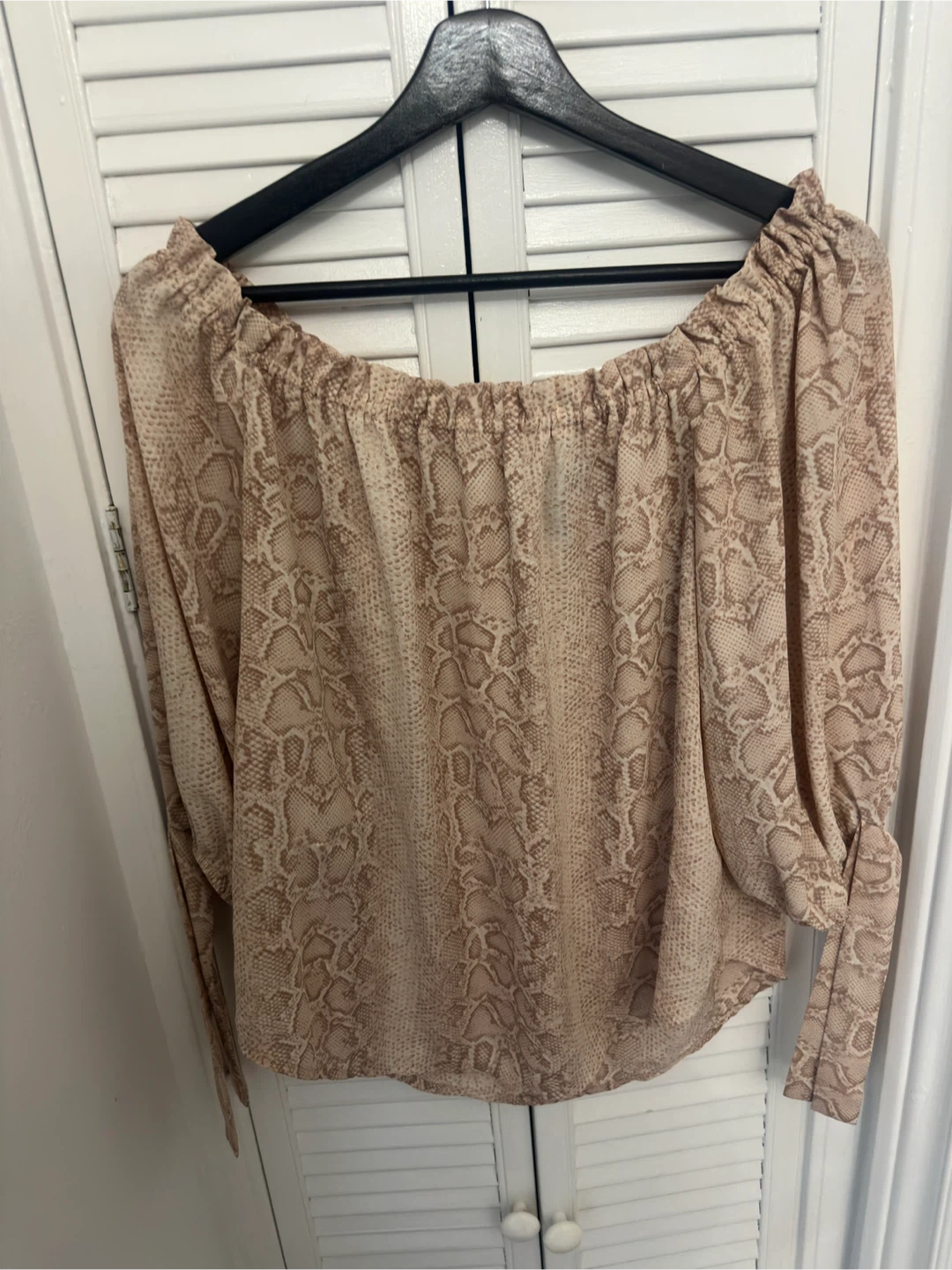 BCBGMAXAZRIA Snakeskin Print Blouse