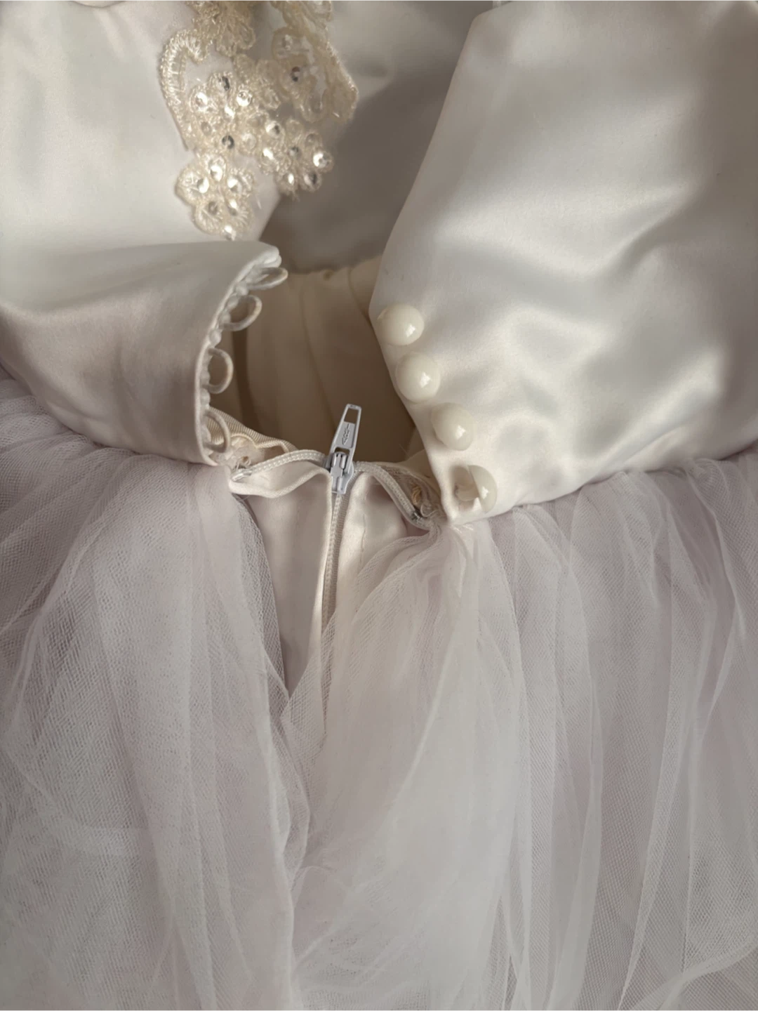 White flower girl dress with lace and tulle baby - photo 3