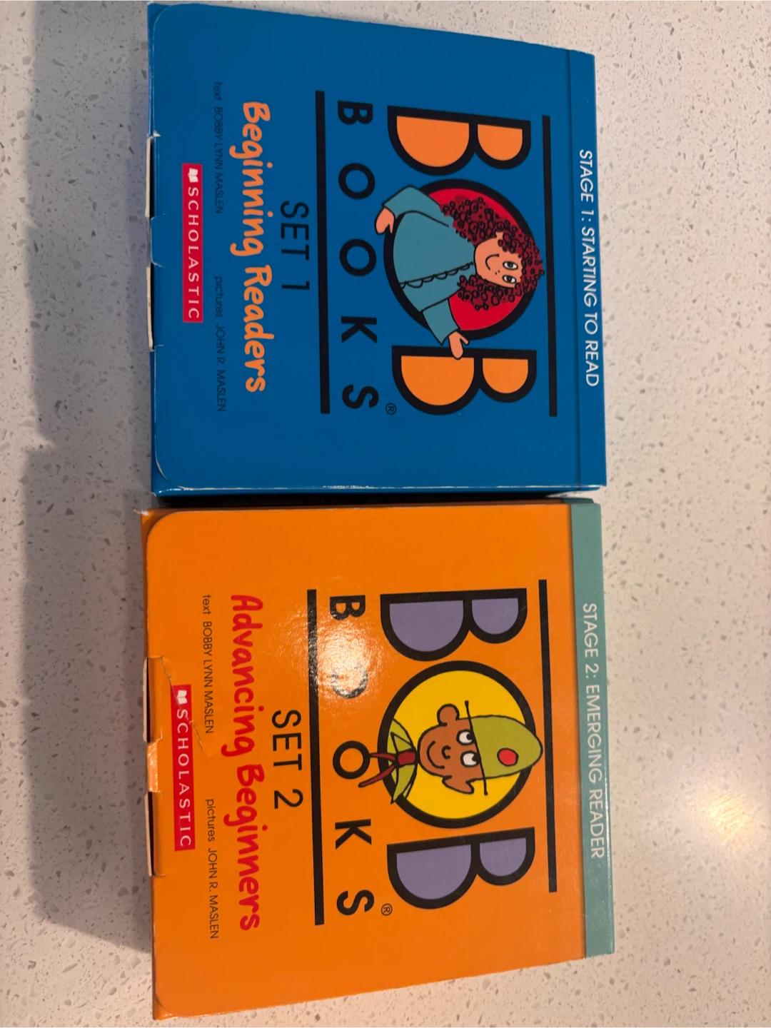 Bob Books Set 1 Beginning Readers & Set 2 Advancing Beginners - photo 2