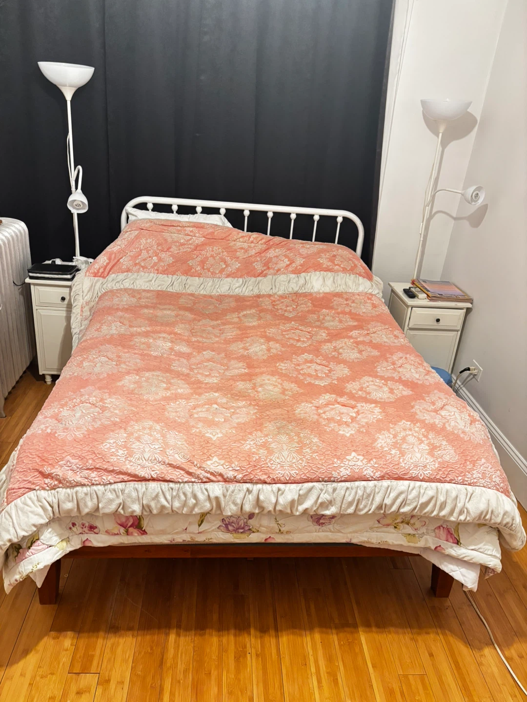 Peach Floral Pattern bedding set