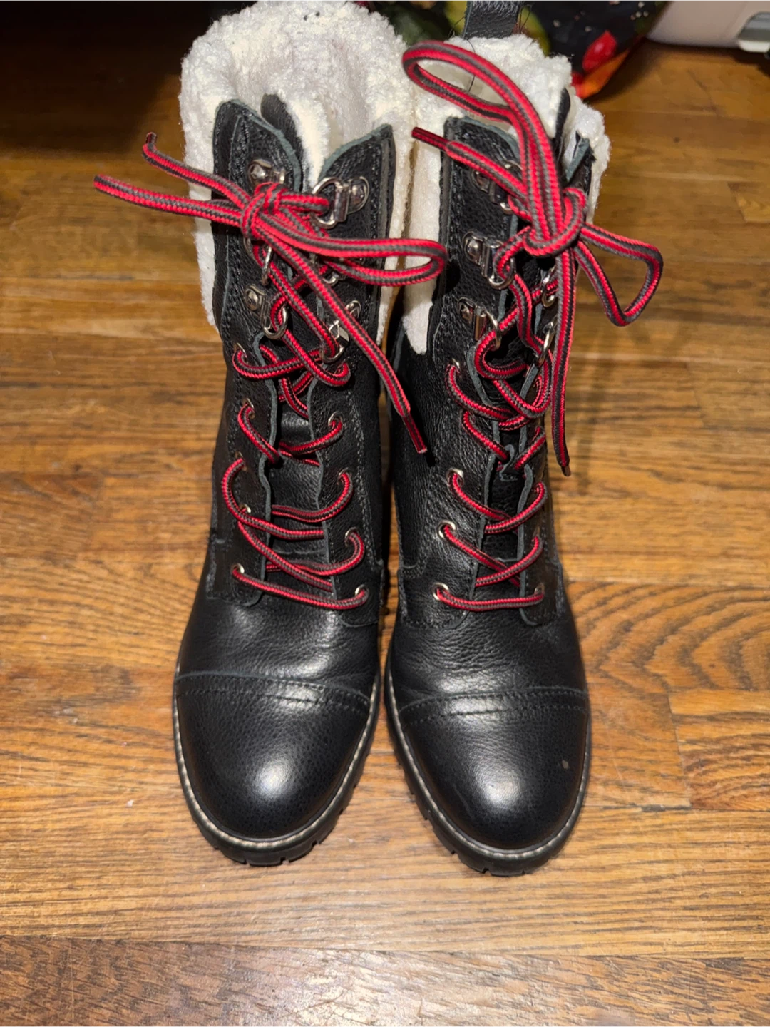 Size 8 Nine West Lace Up Boots - photo 2