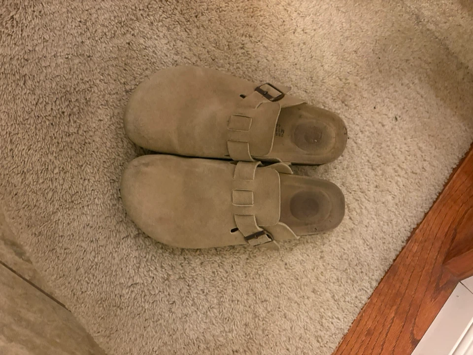 Clogs