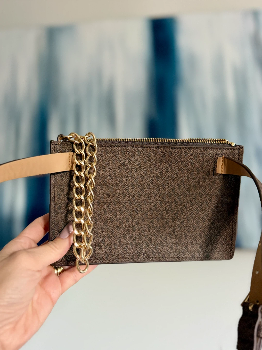 Michael Kors Logo Crossbody Bag - photo 3