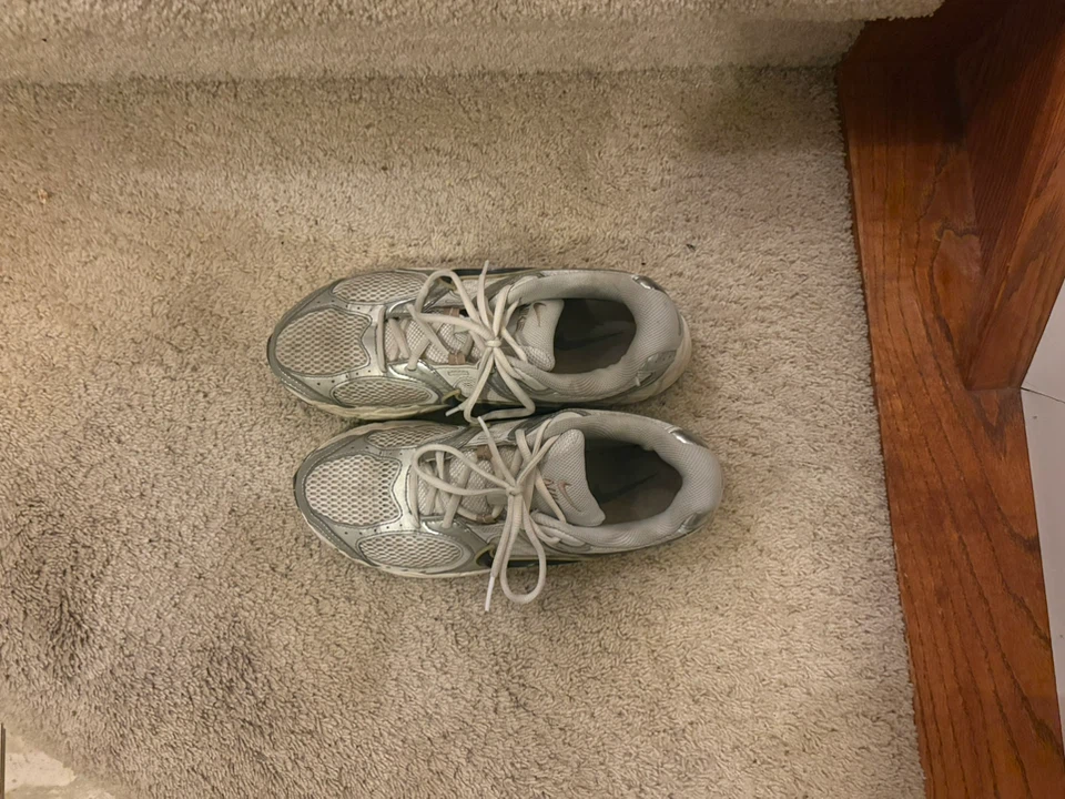 Nike shoes - photo 2