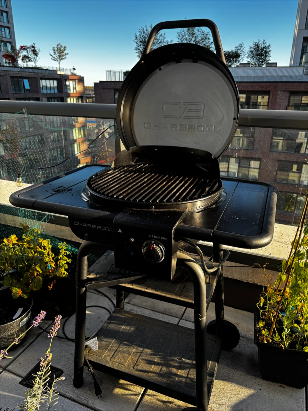 Char-Broil Bistro Pro Electric Grill - photo 2