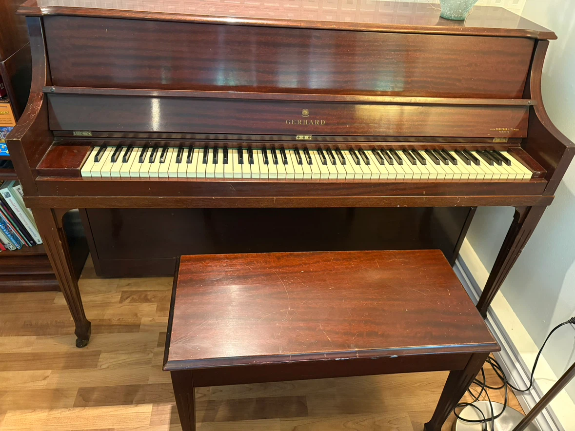 Gerhard upright piano by Heintzman & Co - photo 4