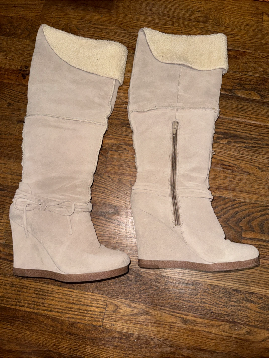 Size 8 Nine West Wedge Boots