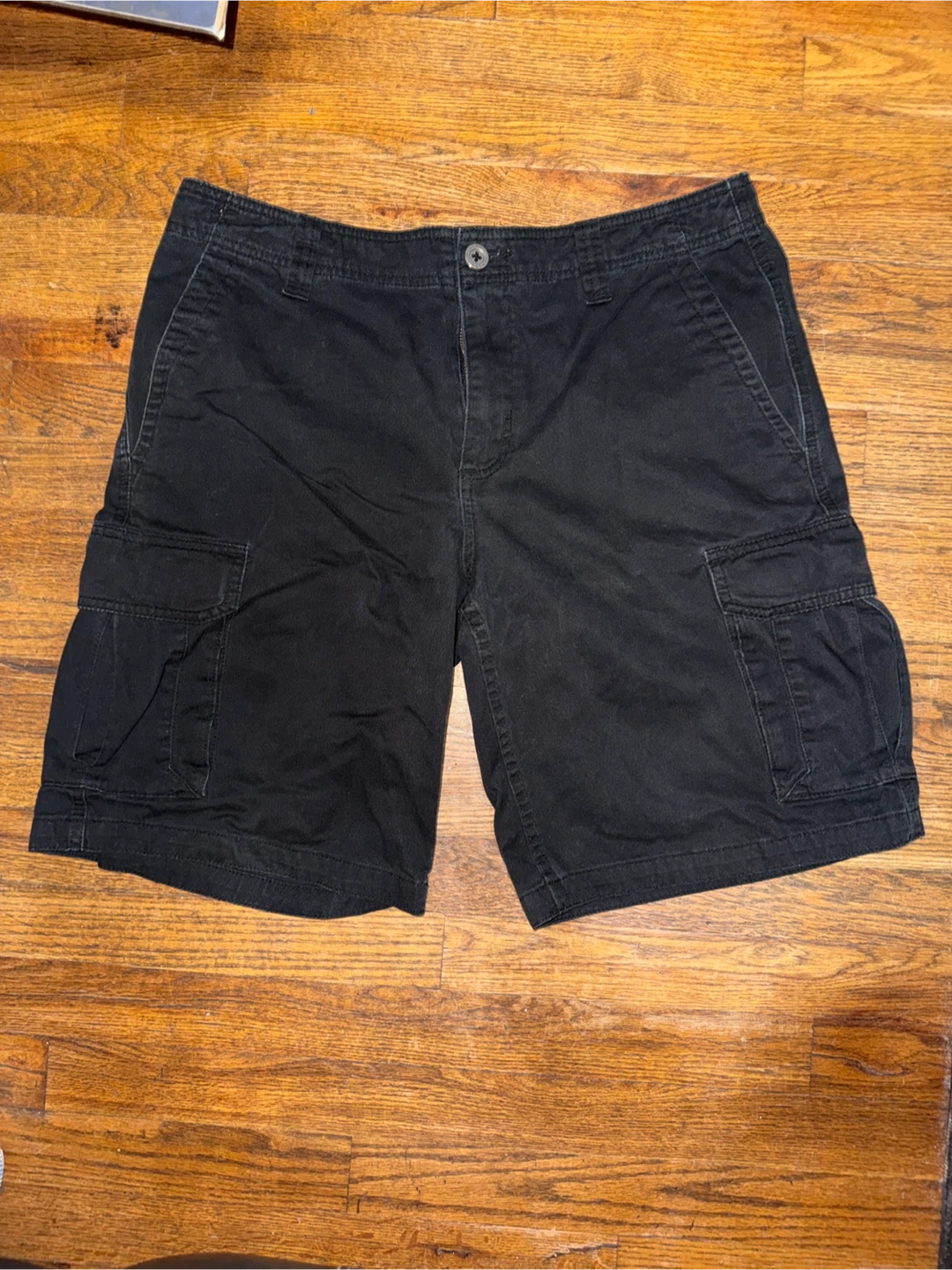 Size 34 Oakley Black Cargo Shorts