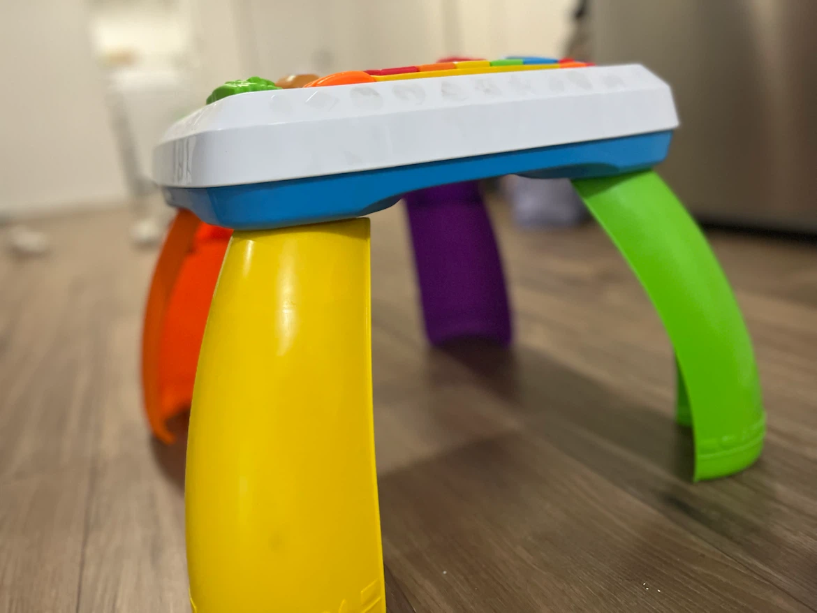Fisher-Price Laugh & Learn Activity Table - photo 3