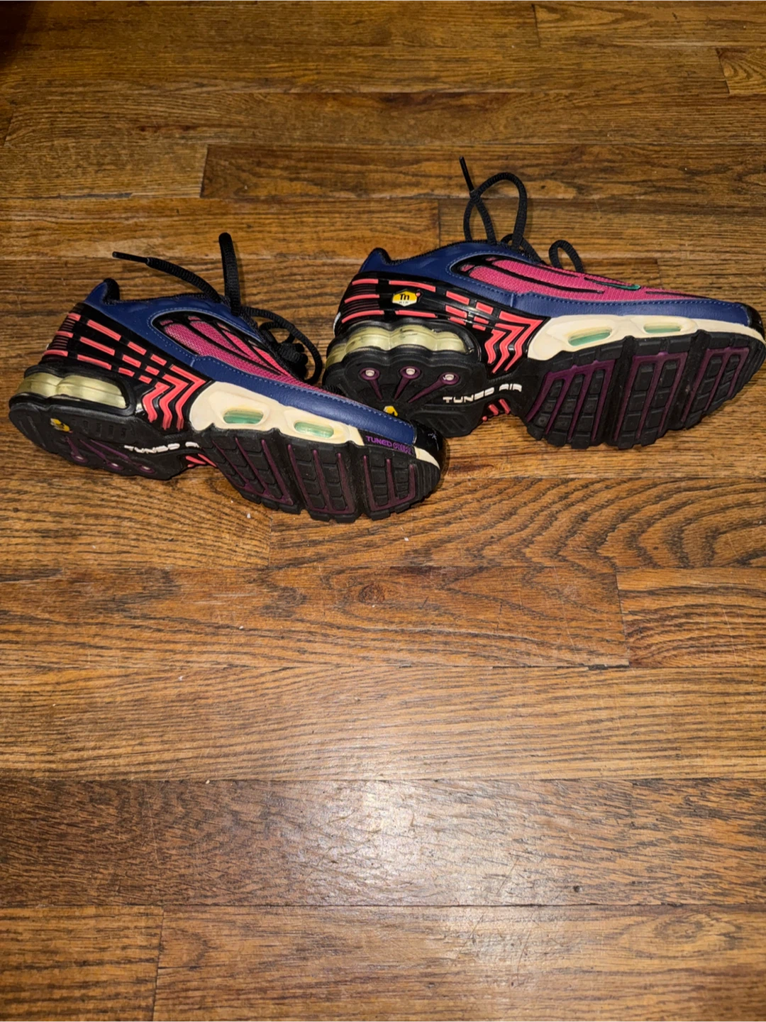 Size 3.5 Nike Air Max Plus - photo 2