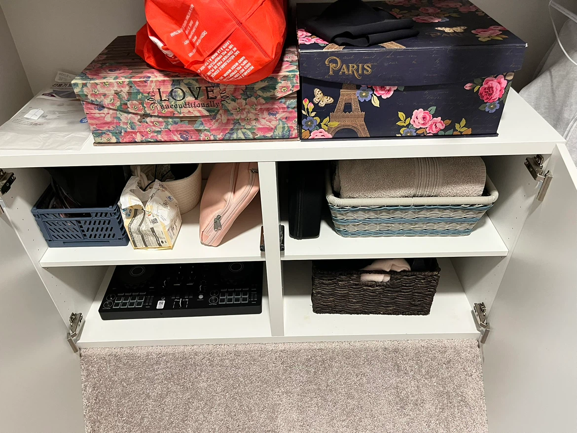 White Two-Door Storage Cabinet/TV Console - photo 2