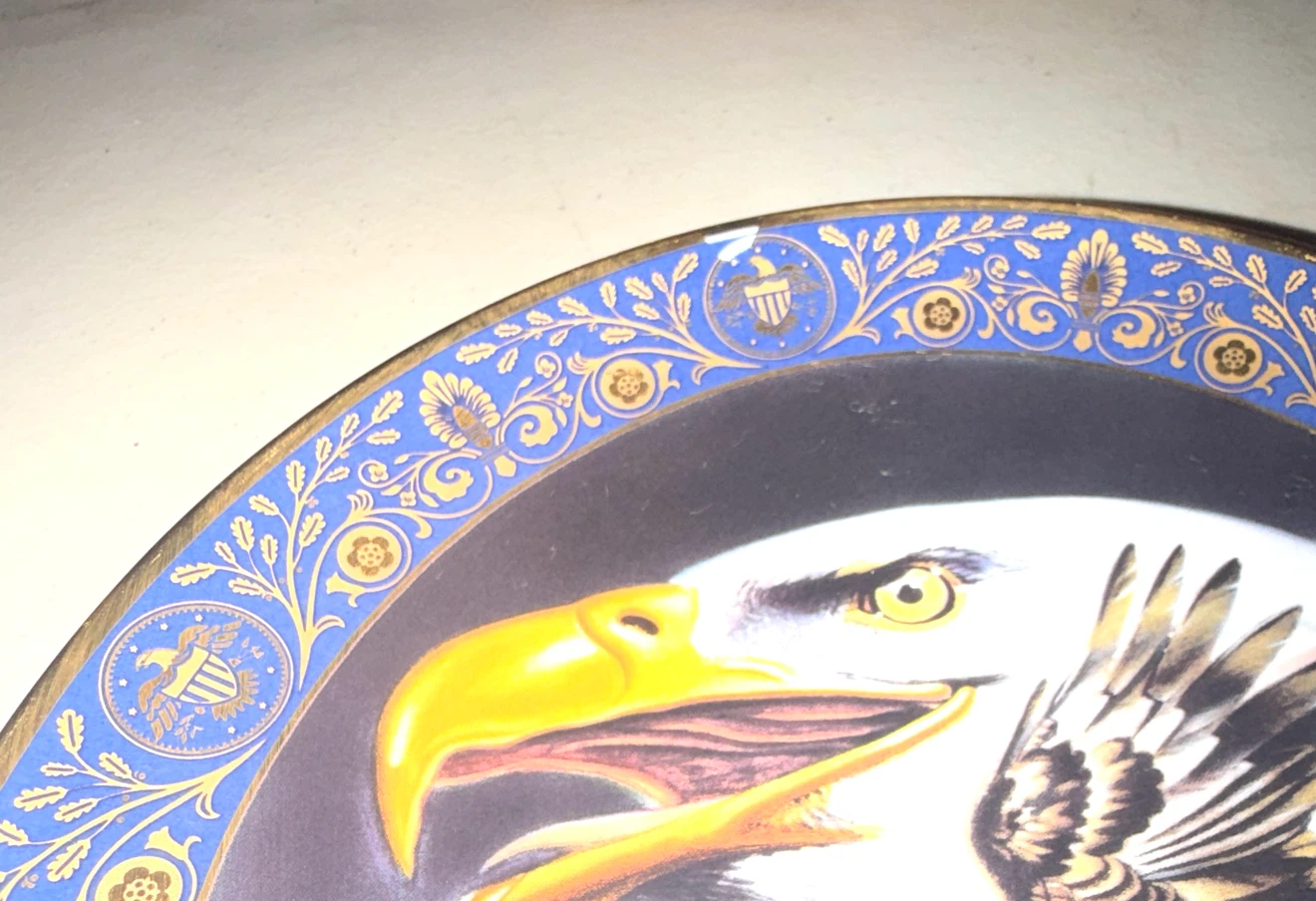 Royal Doulton Profile of Freedom Plate - photo 3
