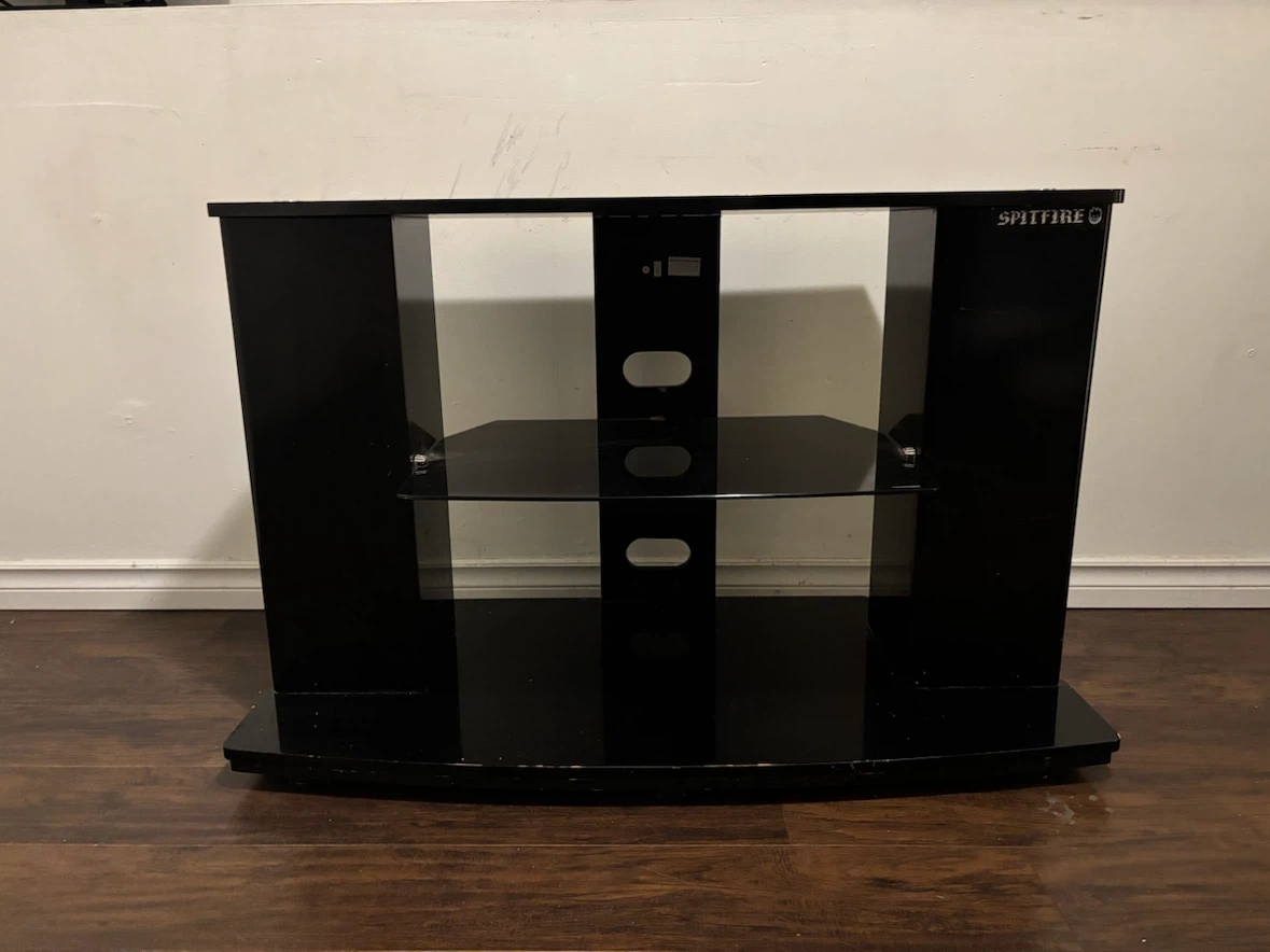 TV Stand - photo 2