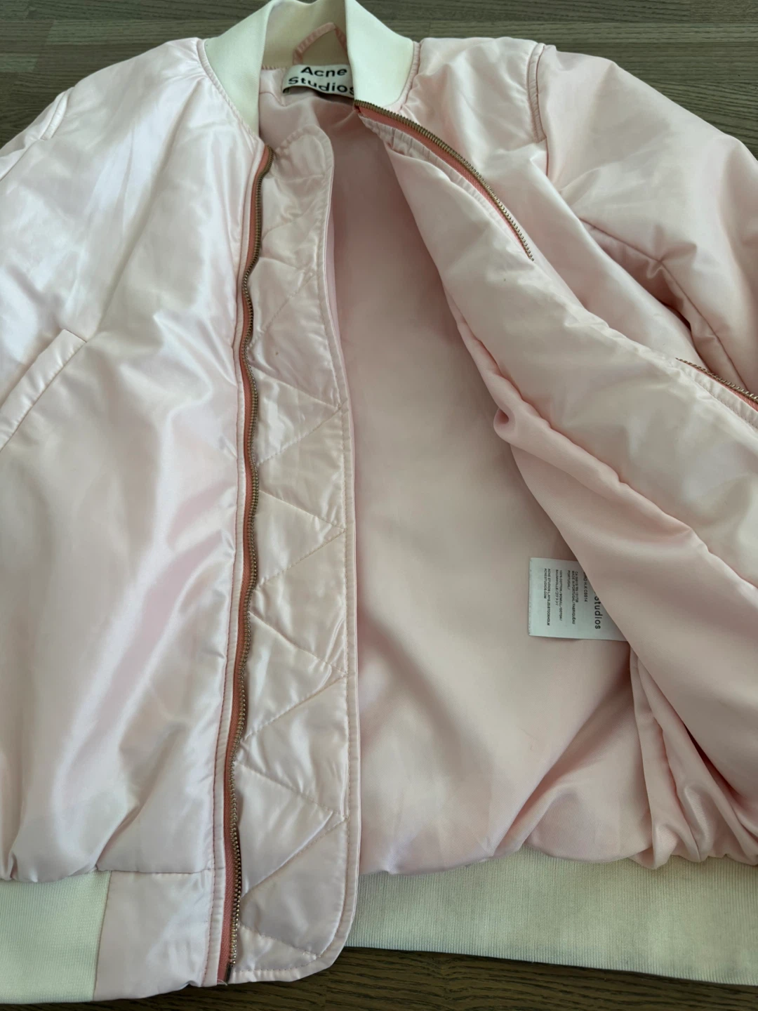 Acne Studios Pink Bomber windproof Jacket - photo 4