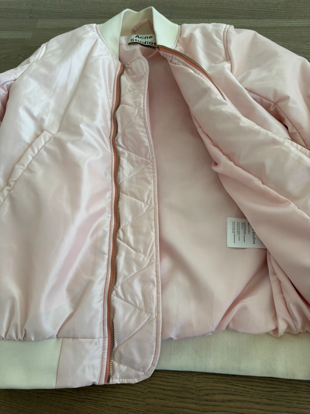 Acne Studios Pink Bomber windproof Jacket - photo 5