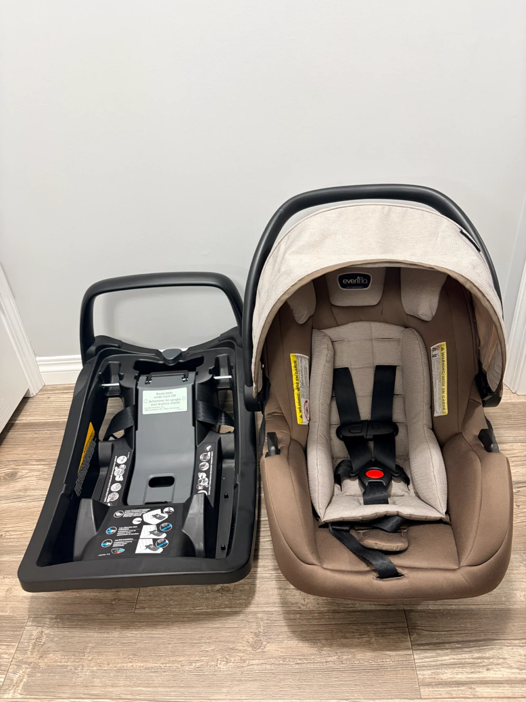 Evenflo Pivot Travel System Stroller and Car Seat
