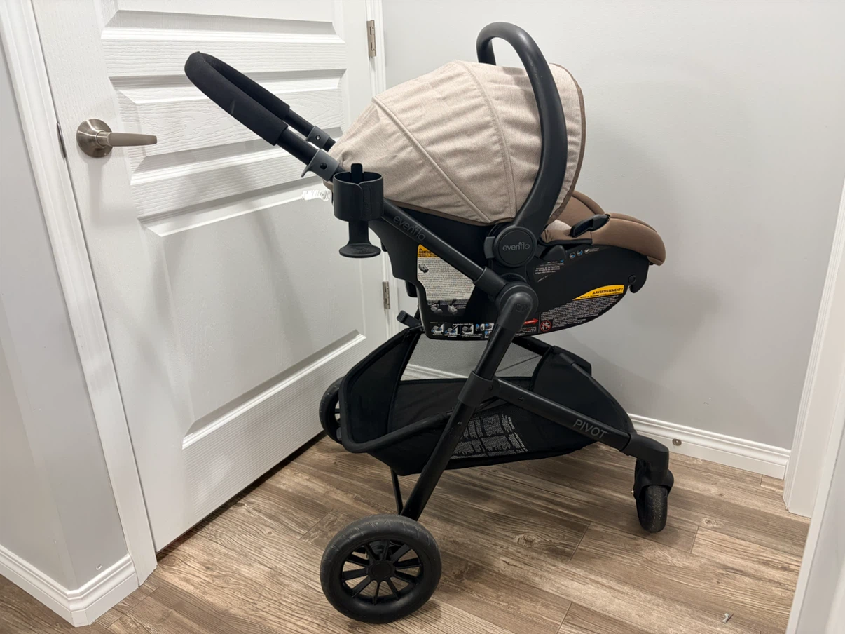 Evenflo Pivot Travel System Stroller and Car Seat - photo 4