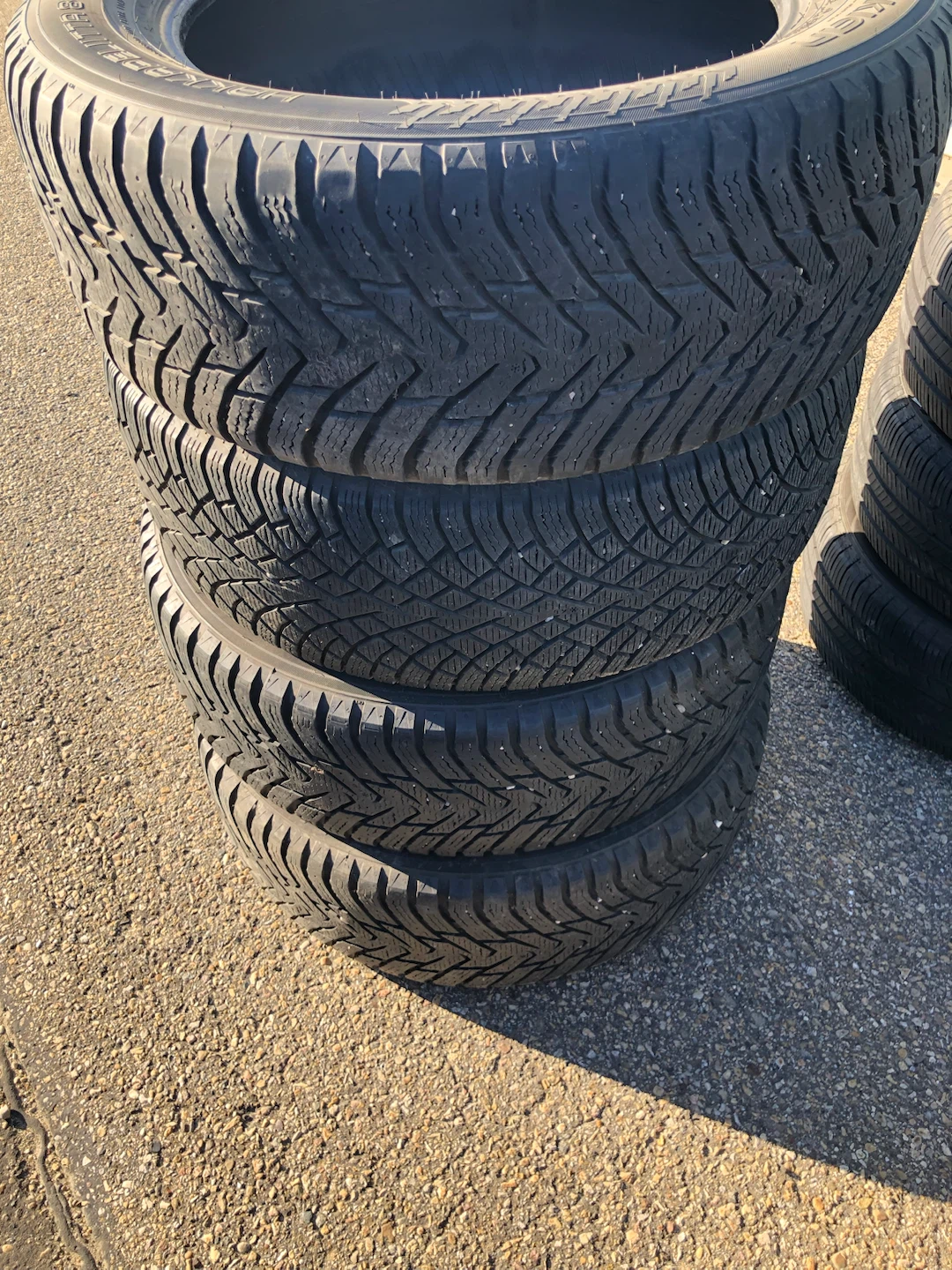 275/55R20 Nokian Hakkapeliitta 8 SUV Winter