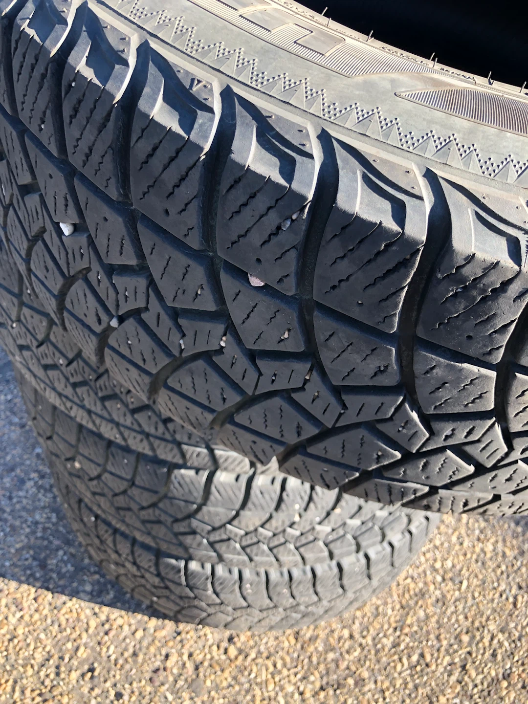 LT265/70R17 Goodyear Wrangler UltraGrip - photo 5