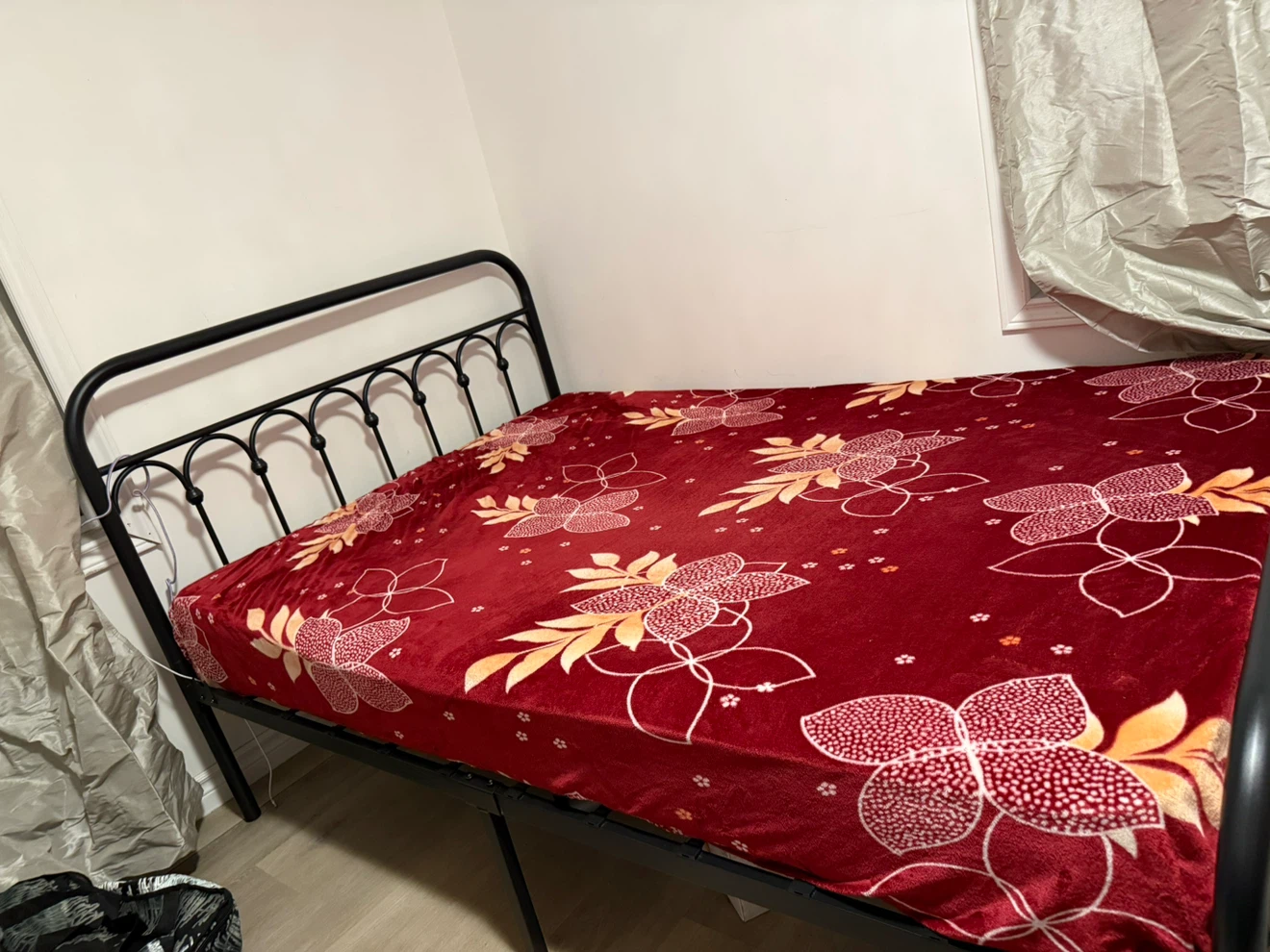 Urgent moving out sale- Black Metal Bed Frame with mattress