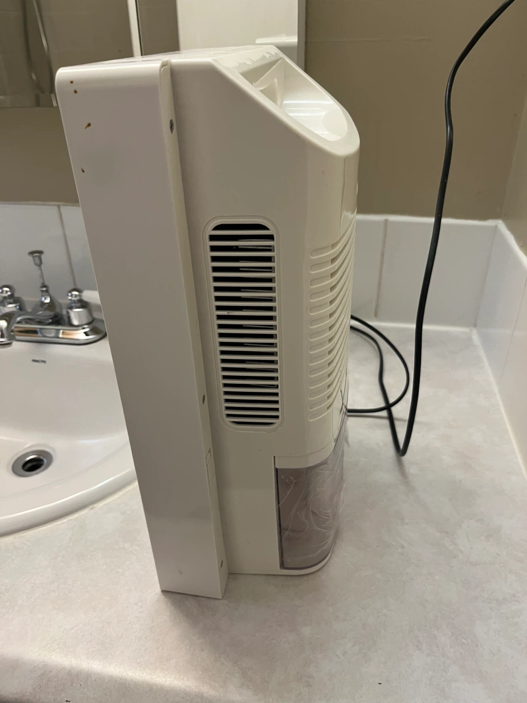 Compact Electric Dehumidifier