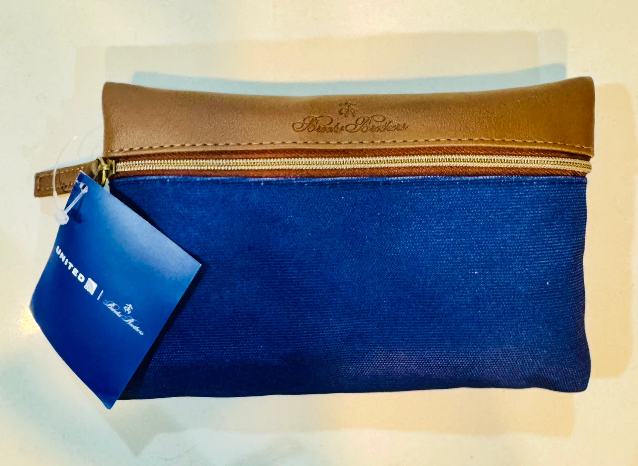 Brooks Brothers_United Airlines Amenity Kit_NWT