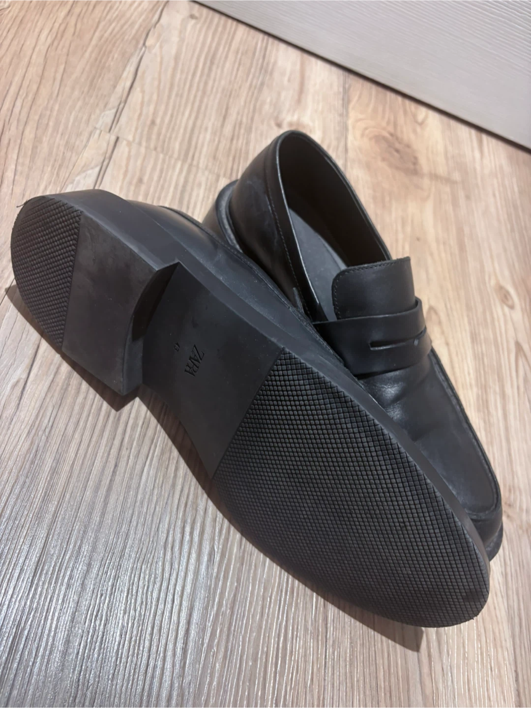 Men’s ZARA Black Leather Loafers Size 43 - photo 4