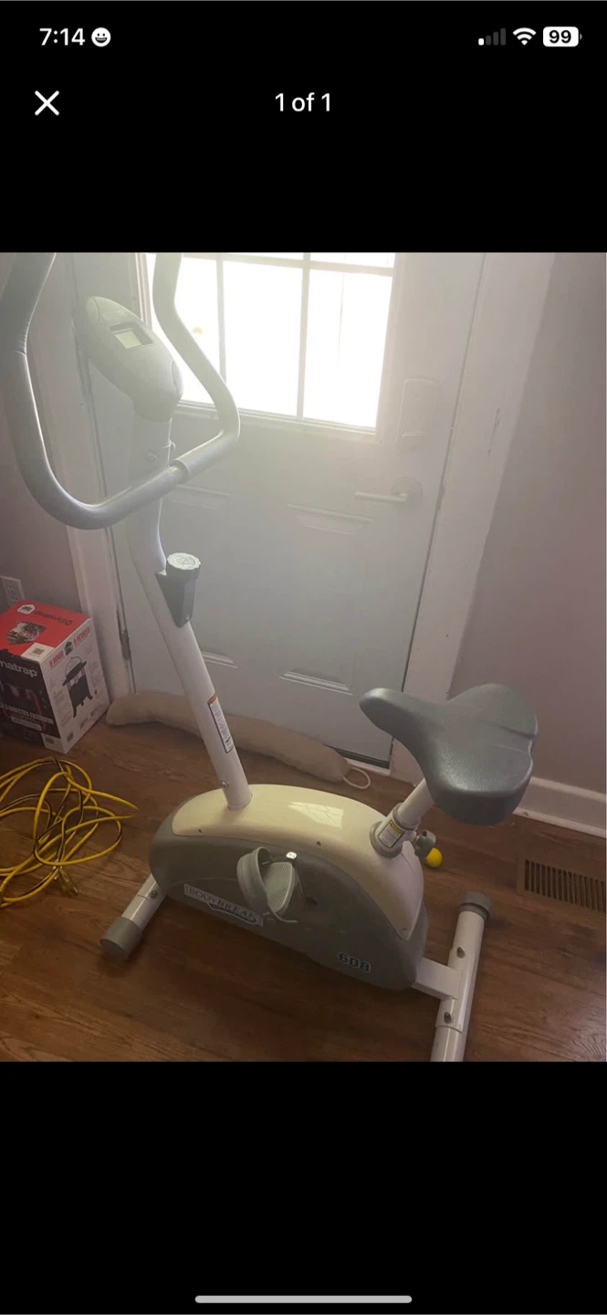Body Break 608 Upright Exercise Bike