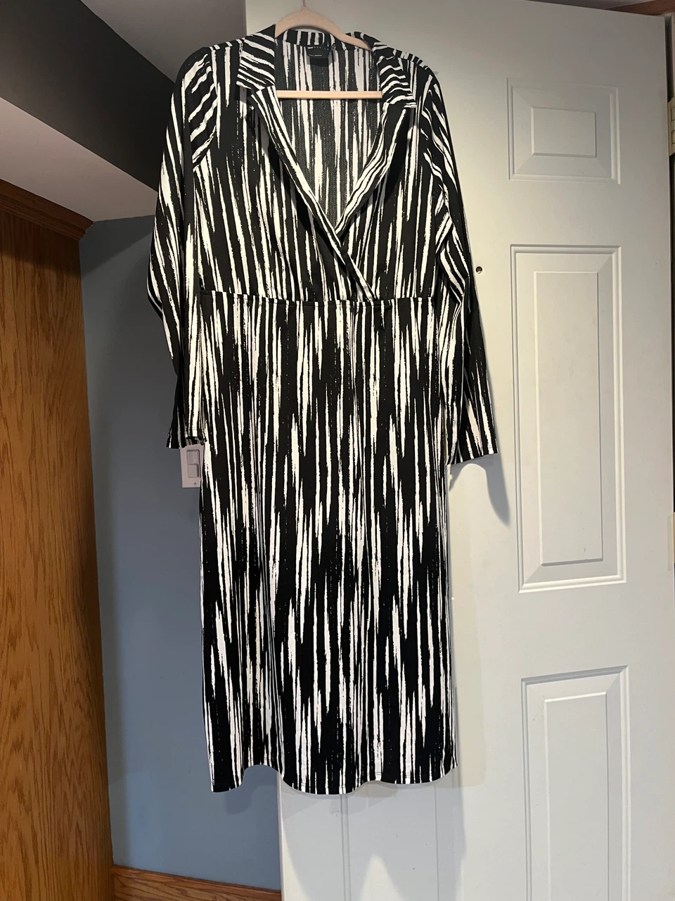 ASOS DESIGN Curve Black and White Dress