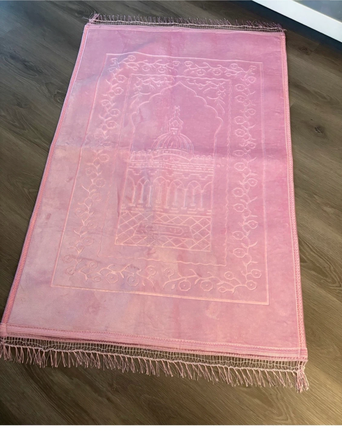 Brand New Beautiful Pink Prayer Mat