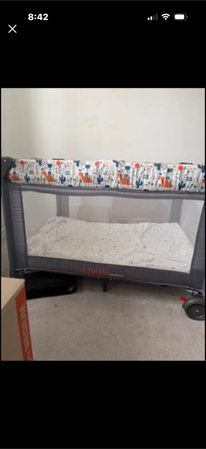 LIVINGbasics Portable Baby Playard